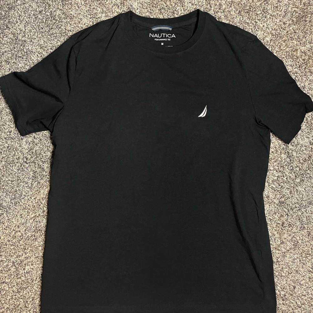Men's Nautica Black Tee Size Medium